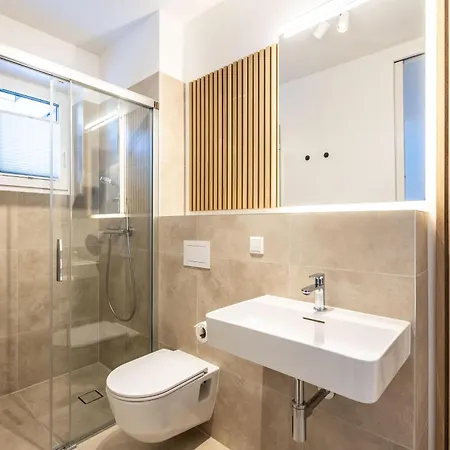 Alpine Spot Appartement *